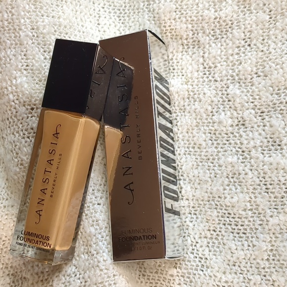 ANASTASIA BEVERLY HILLS LUMINOUS FOUNDATION in Shade 360C 30ml/1.0fl oz - Picture 2 of 8